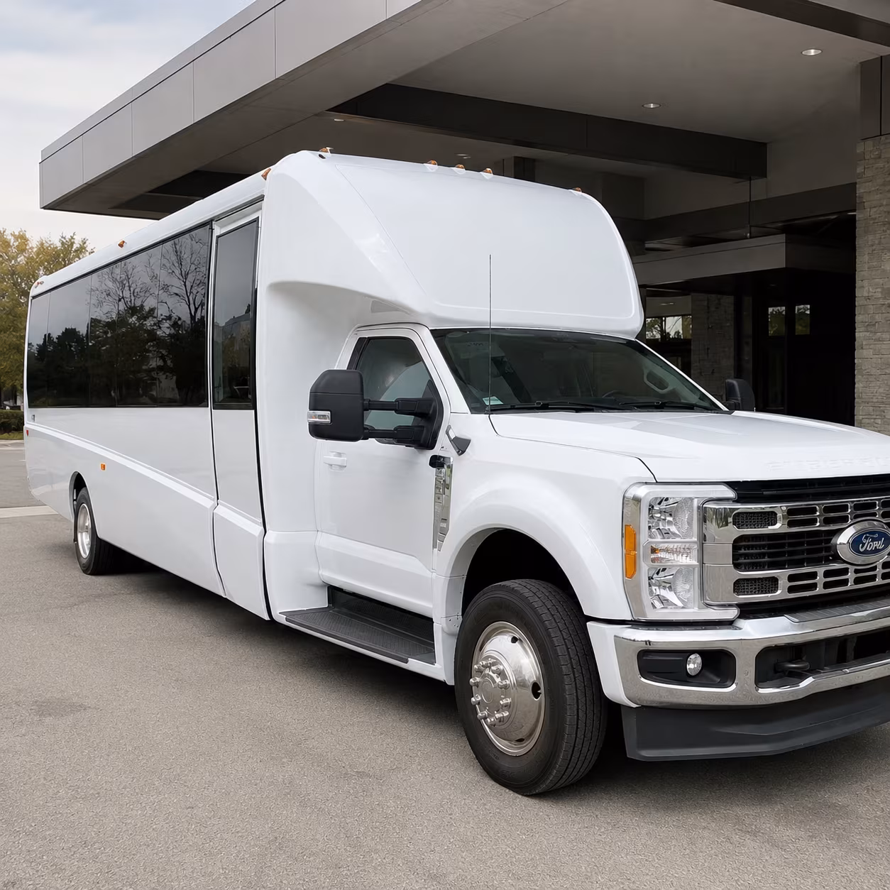 bus rentals for country and outdoor amphitheatre shows near buckeye