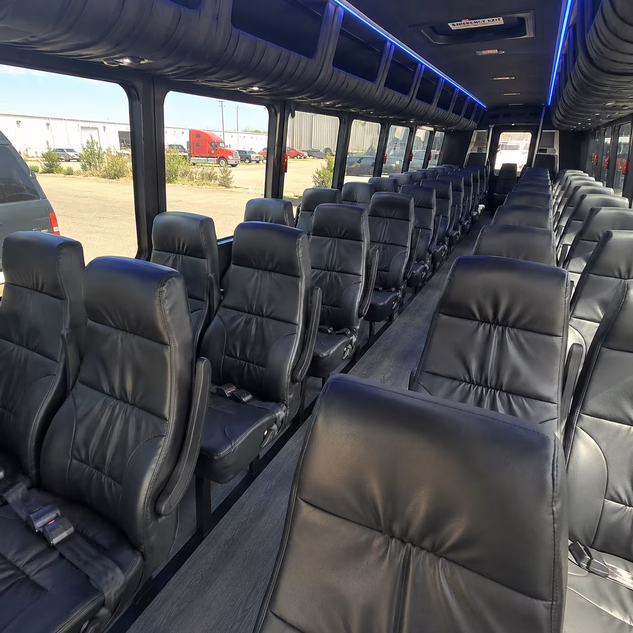 buses to phoenix suns and mercury games at footprint center