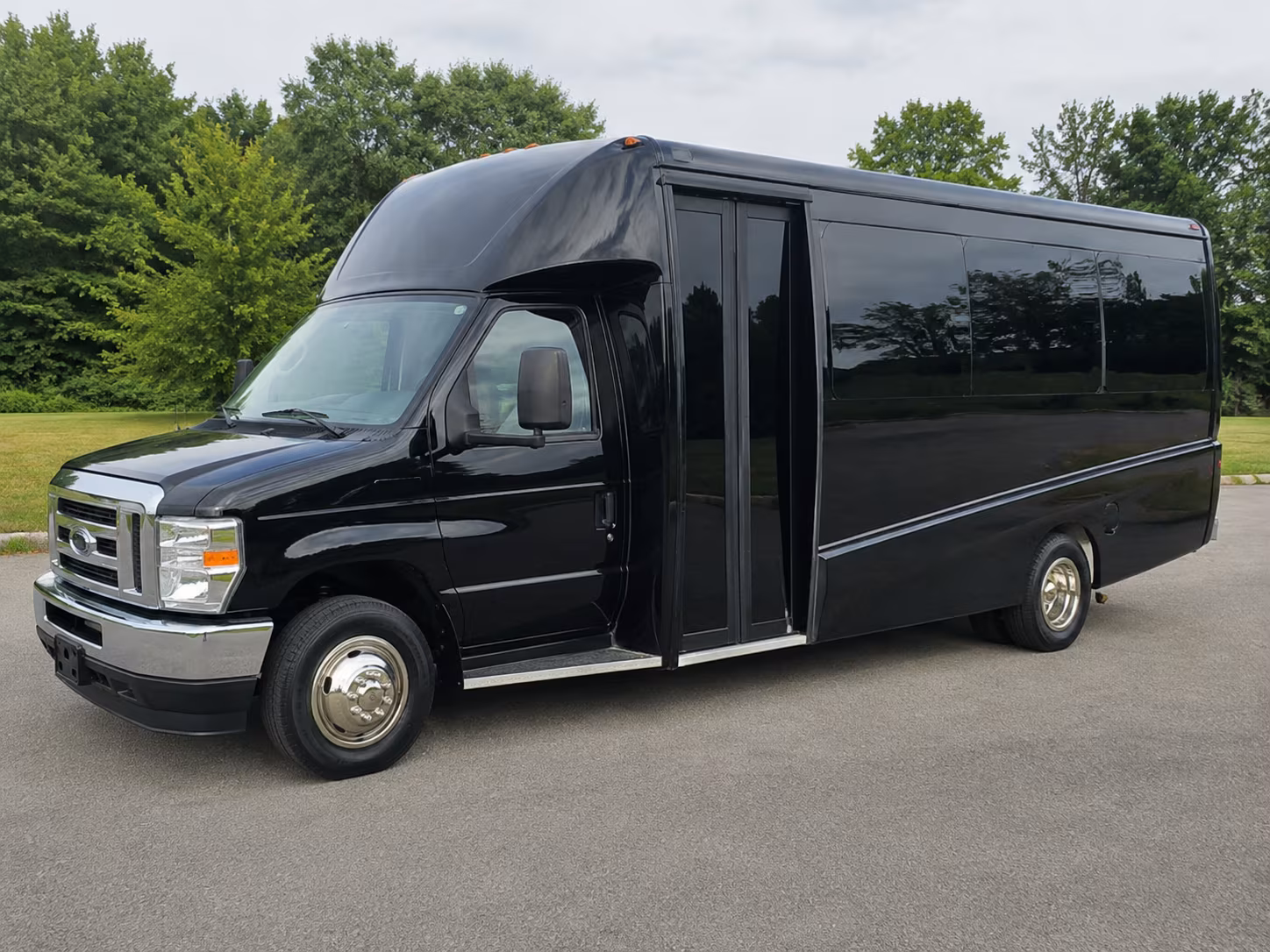 festival and outdoor event buses for buckeye groups