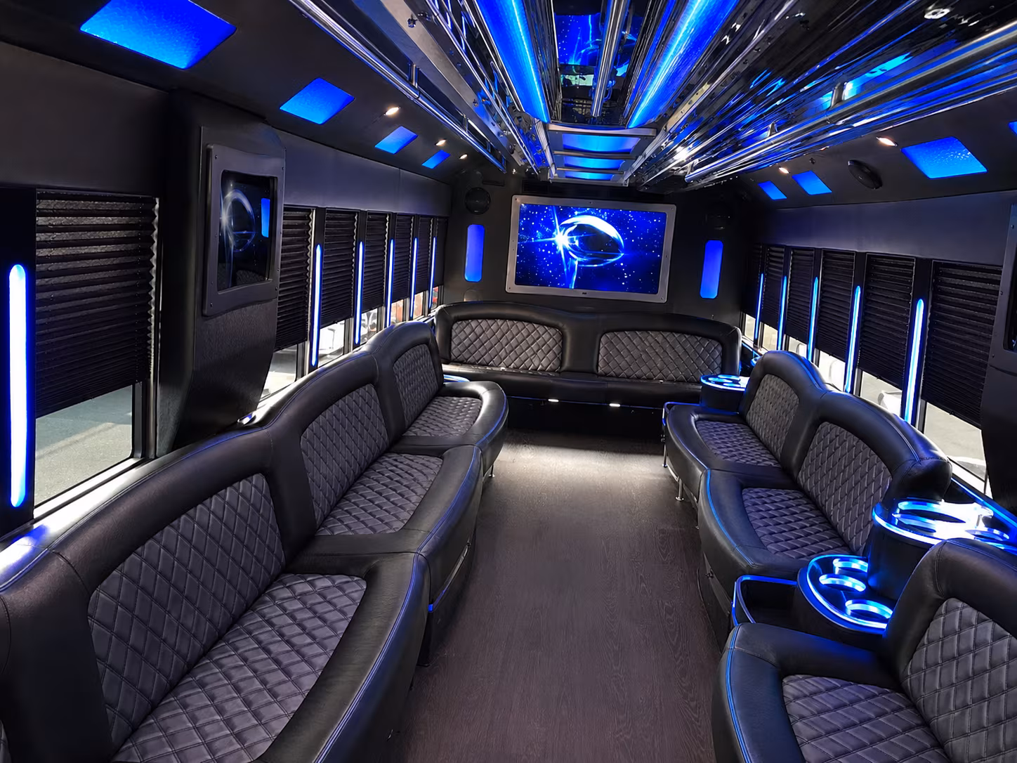 party buses and charter buses to diamondbacks games at chase field